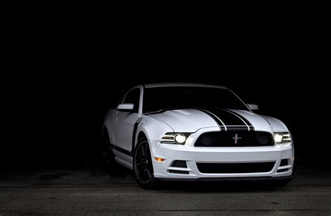 Download Vehicle Ford Mustang HD Wallpaper