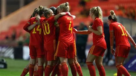 FAW agree landmark equal pay deal for Wales men's and women's teams ...