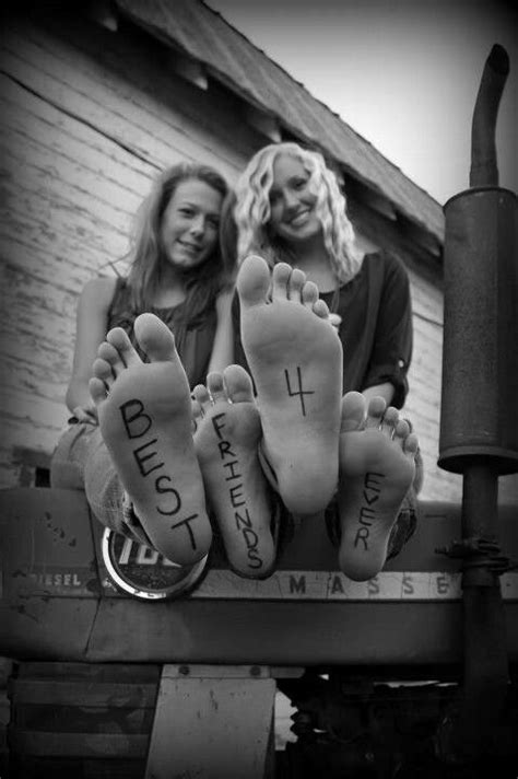 Best friend picture (: Bff Pics, Bff Pictures, Best Friend Pictures, Cute Photos, Friend Senior ...