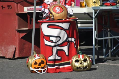 San Francisco 49ers Pumpkin Decorating Contest Entry