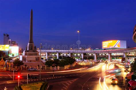 Victory Monument at Night, Bangkok, Thailand Editorial Image - Image of victory, city: 117778910