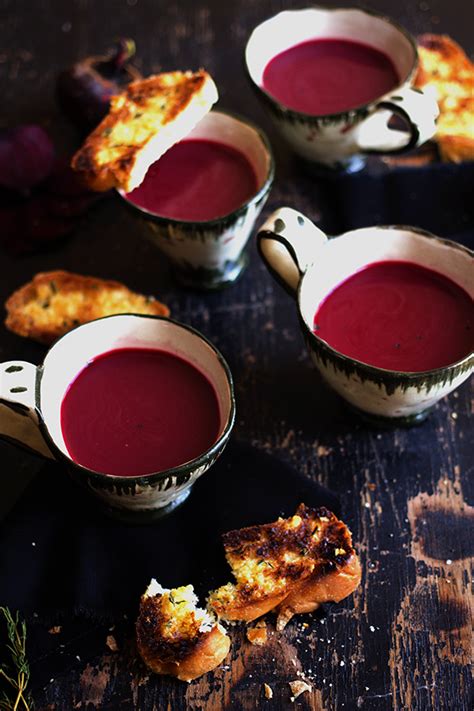 Chilled Beetroot Soup with Garlic and Thyme Toasts - aninas recipes