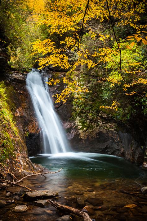 17 Best Hiking Waterfalls Near Asheville, NC You Must Visit - Southern ...