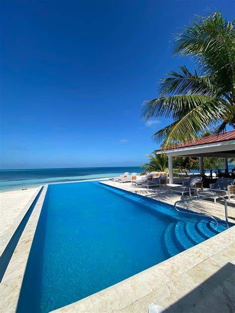 What’s It Like To Stay At Manta Island Resort? - Coco Plum Island Resort