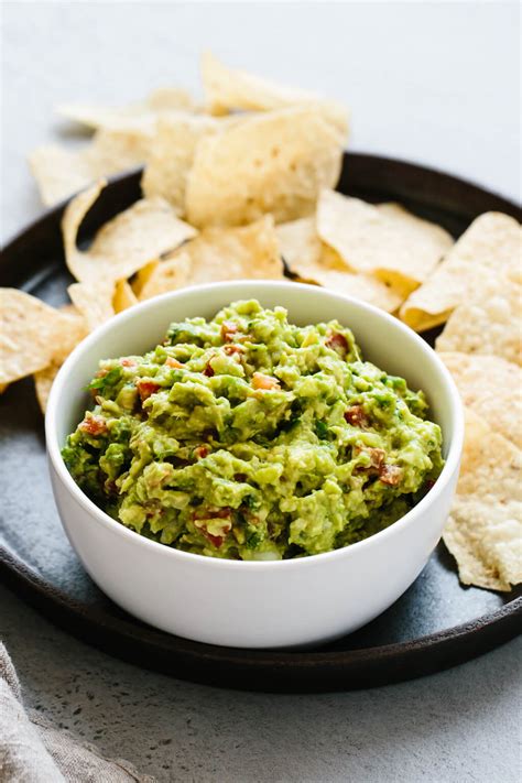 Best Ever Guacamole (Fresh, Easy & Authentic) | Downshiftology