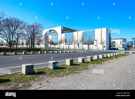 The Federal Chancellery (Bundeskanzleramt), residence and office of the ...