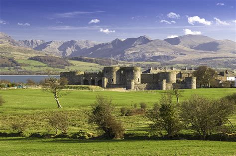 Coastal Walks on the Isle of Anglesey, Wales - Darley Newman