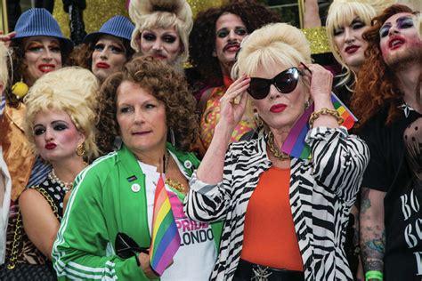 ‘Ab Fab’ movie absolutely ridiculous — as only Patsy and Edina would have it