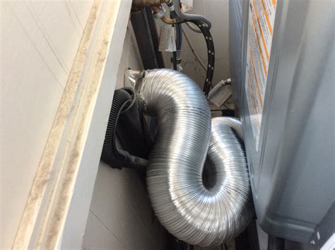 Dryer duct vent hose - is this wrong? | DIY Home Improvement Forum