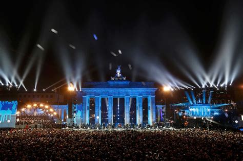 Germany: See the 25th Anniversary of the Berlin Wall's Fall | TIME