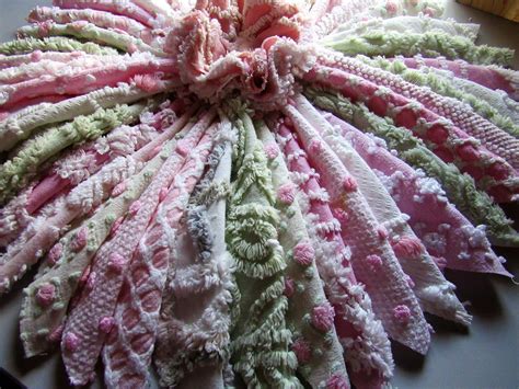 Vintage Chenille Quilt Fabrics for Sale | Perfect for Crafts & Sewing in 2020 | Chenille quilt ...