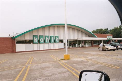 Kohl's Food Store, I loved shopping there!! | Milwaukee wisconsin, Milwaukee wi, Milwaukee