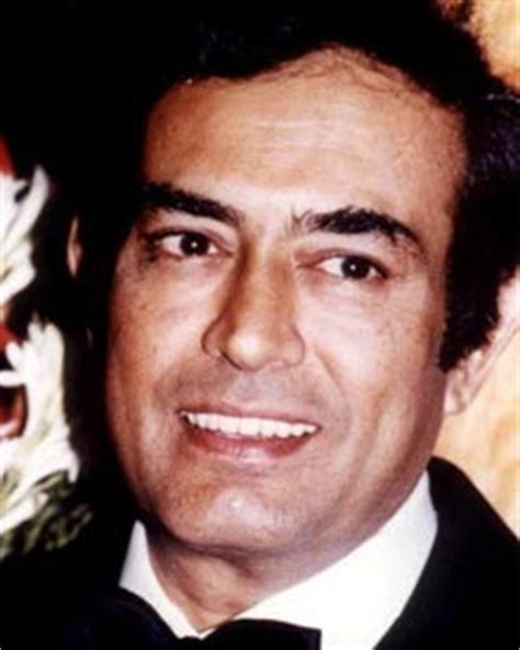 Sanjeev Kumar Biography, Sanjeev Kumar Profile - Filmibeat