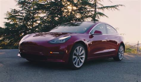 Elon Musk announces Tesla Model 3 AWD, performance Model 3 specs