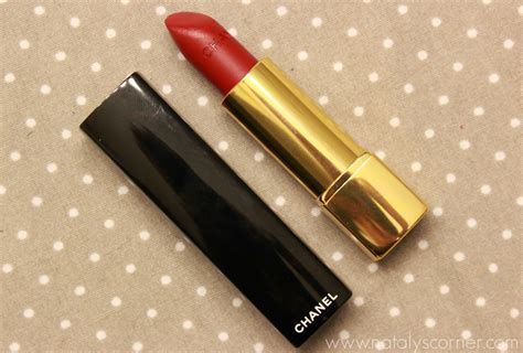 Chanel Rouge Allure Velvet: La Sensuelle - Nataly's Corner