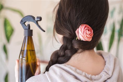 8 DIY Hair Spray Recipes Using Environmentally Friendly Ingredients