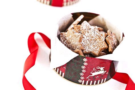 10 Classic French Christmas Recipes