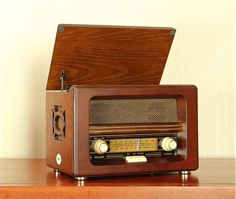 Classical radio antique radio vintage cd machine insert card speaker FM ...