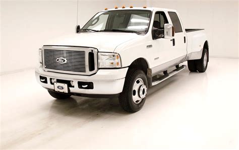 2006 Ford F350 | Classic Auto Mall