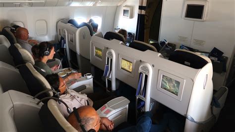 Review: Air France Boeing 777 Business Class from Madagascar to Paris