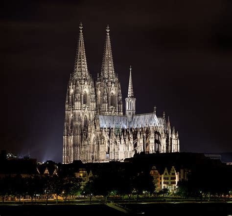 Kölner Dom - Sehenswürdigkeiten entlang des Rheins