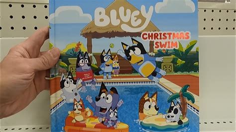 BLUEY CHRISTMAS SWIM BOOK CLOSER LOOK BLUEY BOOKS PICTURE BOOKS REVIEW ...