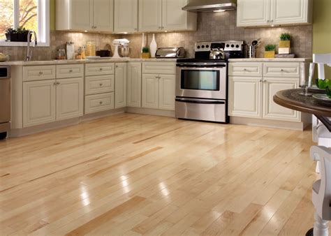 Bellawood 3/4 in. Character Maple Solid Hardwood Flooring 3.25 in. Wide ...