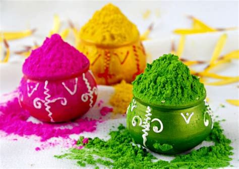 7 Eco Friendly Homemade Holi Color Powder Recipe - My Little Moppet