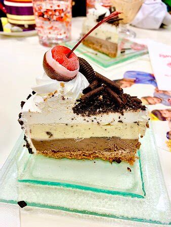 SWENSEN'S ICE CREAM, Yangon (Rangoon) - Restaurant Reviews, Photos ...