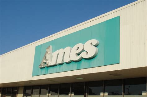 Ames Logo at Lowell Store - a photo on Flickriver