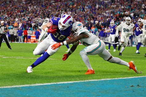 Bills vs. Dolphins final score, results: Josh Allen, Buffalo come from ...