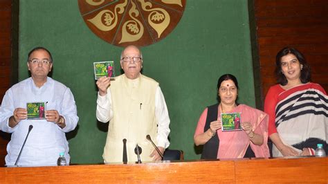 Shri L.K. Advani, Smt. Sushma Swaraj, Shri Arun Jaitley and Saroj ...