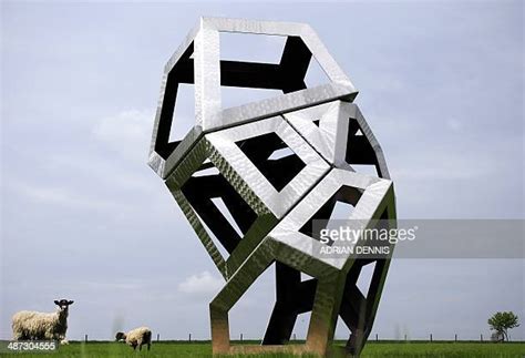 26 Richard Deacon (Sculptor) Stock Photos, High-Res Pictures, and ...