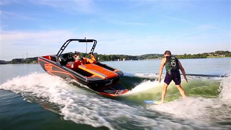 How To Wakesurf - YouTube