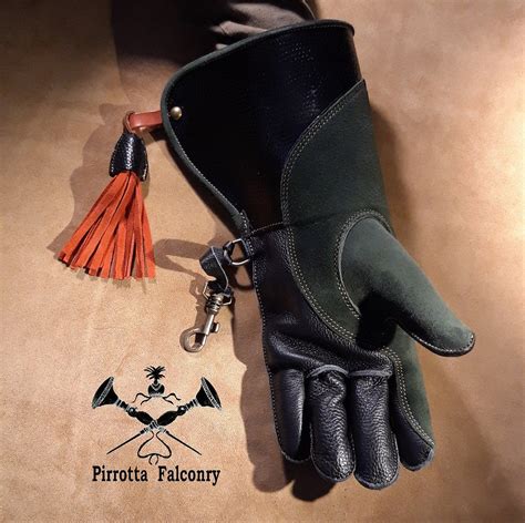 Falconry glove - Falconry equipment - Historical reenactment - Medieval glove - Falconry gift ...