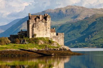 10 Haunted Scottish Castles | LoveToKnow