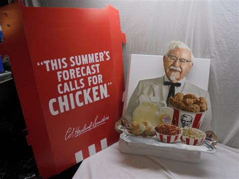 Vintage COLONEL SANDERS KFC Sign Kentuky Fried Chicken Restaurant ...