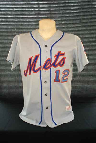 A look back at Mets uniforms (part 2)