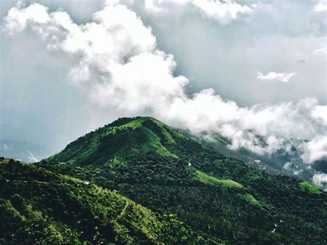 Mullayanagiri: Explore the Highest Peak of Karnataka