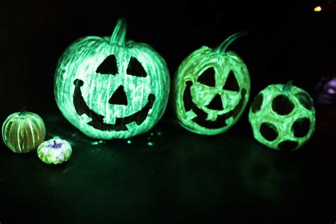 Glow In The Dark Pumpkins | No Carve Jack-O-Lanterns