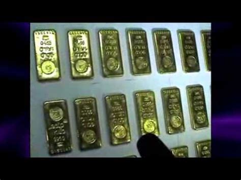 Gold Bars Worth Over 1 Million Dollars Found In Plane Bathroom - YouTube