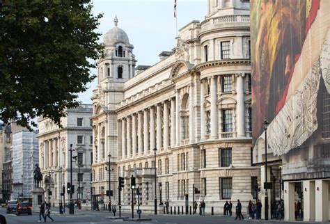 Government Building, Treasury, at the Horse Parade Square. London, UK ...