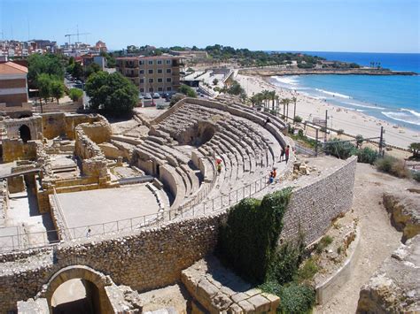 File:Tarragona - Anfiteatro romano 2.JPG - Wikimedia Commons