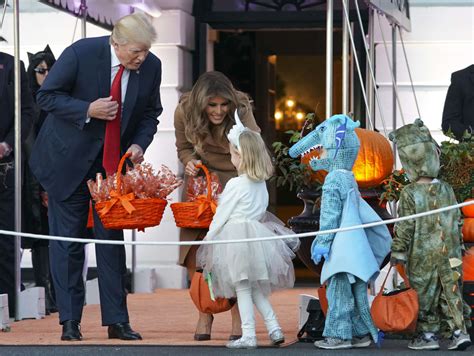 Photos: Halloween at the White House - WTOP News