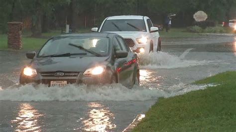 Heavy rainfall causing street flooding in Kingwood and Humble - ABC13 ...