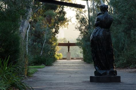 Sculpture Garden - National Gallery of Australia by DOOMGUY1001 on DeviantArt