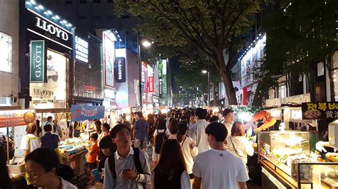 30 Best Myeongdong Street Food & getting there | KoreaToDo