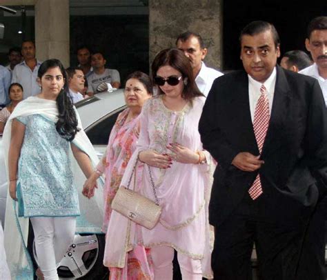 Mukesh and Family at Reliance AGM, Photo Gallery