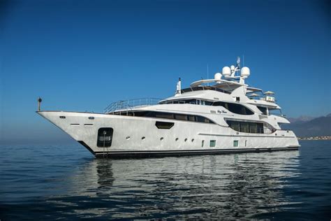 BENETTI CRYSTAL 140 yacht for charter French Riviera - Talamare