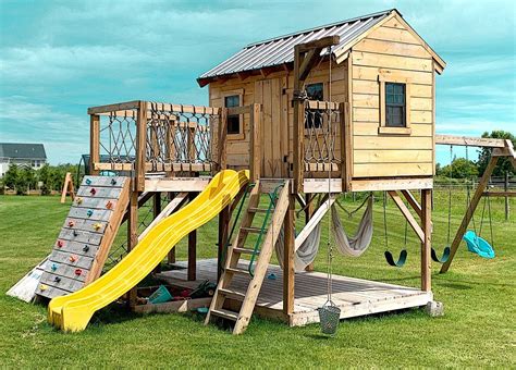 Over 100 of the coolest assortment of DIY outdoor & indoor playhouse ...